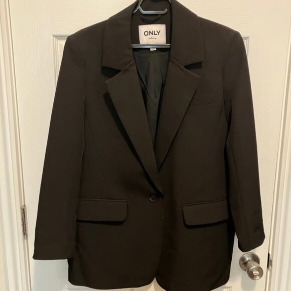 New ONLLANA-BERRY Blazer in black by ONLY, size 40 - Picture 1 of 8